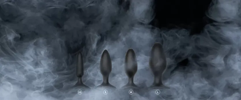 Notre blog BDSM vous guide dans les punitions créatives. Le Hush2, visible ici, est un accessoire Lovense recommandé pour la discipline d'une partenaire soumise. Une approche moderne du SM qui allie technologie et pratiques masochistes traditionnelles.