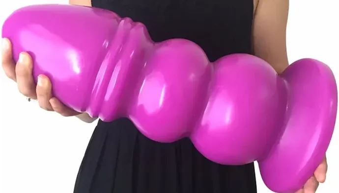 godemiché rose géant, godemichés extrêmes, godemichés énormes