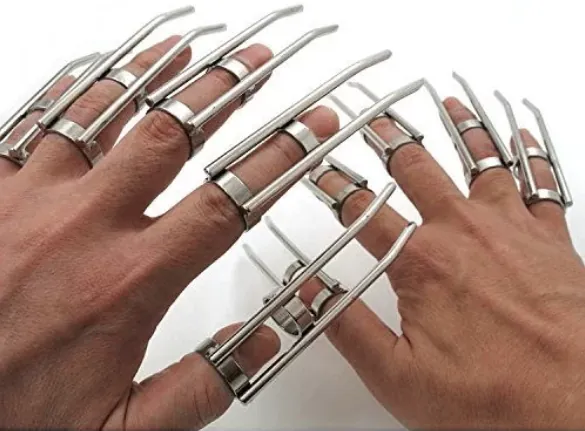Senstory BDSM claws